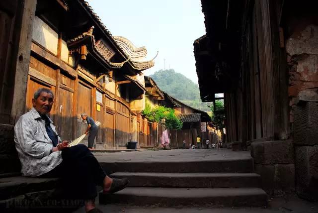 探索男人如何关心女人的情绪变化?,发现更多的乐趣 - 男人如何关心女人的情绪变化?红迪网